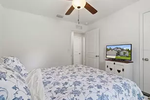 12200 Pine Finch Ave, Weeki Wachee, FL 34614 - Photo 21