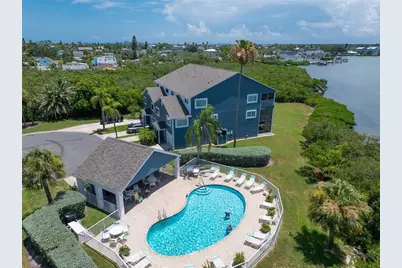 802 Hidden Harbour Drive, Indian Rocks Beach, FL 33785 - Photo 5