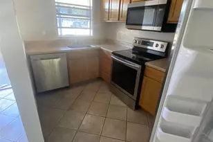 4847 Billy Direct Ln, Lutz, FL 33559 - Photo 9