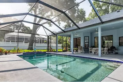 4704 Stone Hollow Court, Valrico, FL 33596 - Photo 9