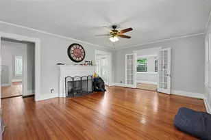 5441 1st Ave N, Saint Petersburg, FL 33710 - Photo 9