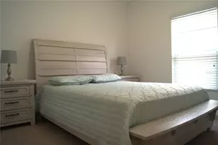 12407 Hilltop Farms Dr, Dade City, FL 33525 - Photo 9