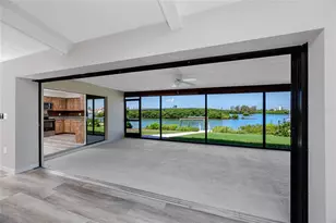 8046 Bayhaven Dr, Seminole, FL 33776 - Photo 3