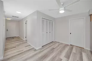 8046 Bayhaven Dr, Seminole, FL 33776 - Photo 23