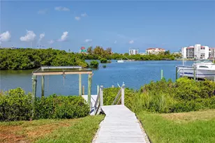 8046 Bayhaven Dr, Seminole, FL 33776 - Photo 47