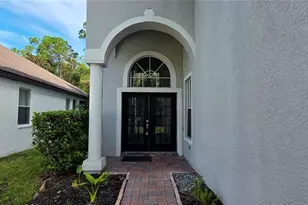 11609 Greensleeve Ave, Tampa, FL 33626 - Photo 9