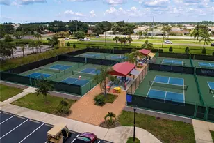 301 Andover Pl S, Sun City Center, FL 33573 - Photo 37