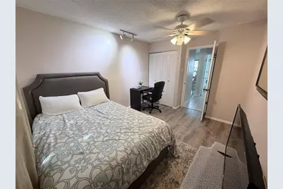 9975 87th Street, Seminole, FL 33777 - Photo 15