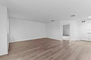 10742 New Morning Dr, Tampa, FL 33647 - Photo 23