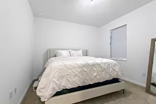 10742 New Morning Dr, Tampa, FL 33647 - Photo 17