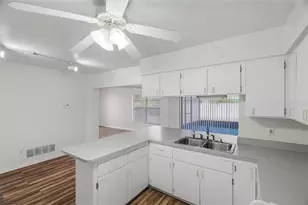 1981 Temple Terrace, Clearwater, FL 33764 - Photo 9