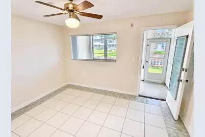 8305 111th Street #108, Seminole, FL 33772 - Photo 9