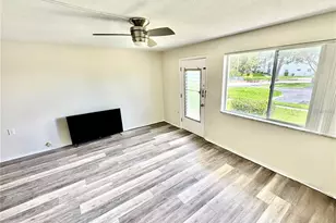 8305 111th St, Seminole, FL 33772 - Photo 5