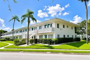 8305 111th St, Seminole, FL 33772 - Photo 1