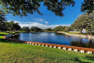 8305 111th St, Seminole, FL 33772 - Photo 25