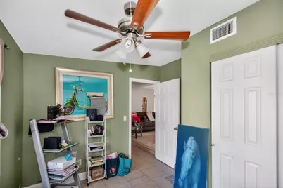 3232 59th Way N, Saint Petersburg, FL 33710 - Photo 15