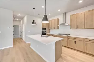5261 Colony Vis Dr, Apollo Beach, FL 33572 - Photo 3
