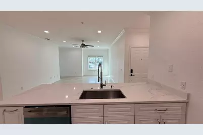 16303 Enclave Village Drive #103, Tampa, FL 33647 - Photo 7