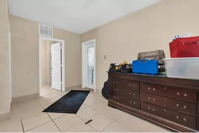 3443 21st Street N, Saint Petersburg, FL 33713 - Photo 23