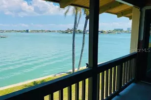 542 Plaza Seville Ct, Treasure Island, FL 33706 - Photo 25