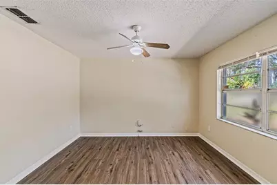 9616 N Oklawaha Avenue #1/2, Tampa, FL 33617 - Photo 9