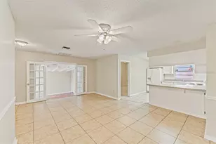9616 N Oklawaha Ave, Tampa, FL 33617 - Photo 13