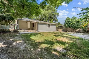 9616 N Oklawaha Ave, Tampa, FL 33617 - Photo 39