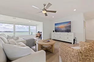 501 22nd Ave SE, Saint Petersburg, FL 33705 - Photo 11