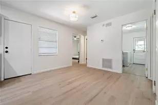 1809 E Knollwood St, Tampa, FL 33610 - Photo 7