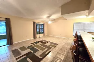 812 Sandalwood Dr, Plant City, FL 33563 - Photo 15
