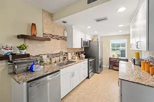 8693 Bardmoor Blvd, Seminole, FL 33777 - Photo 5