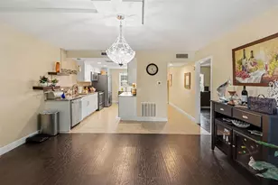 8693 Bardmoor Blvd, Seminole, FL 33777 - Photo 11