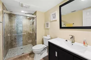 8693 Bardmoor Blvd, Seminole, FL 33777 - Photo 15