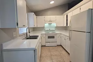 12109 Clearbrook Ct, Riverview, FL 33569 - Photo 5