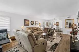 5875 18th St N, Saint Petersburg, FL 33714 - Photo 5