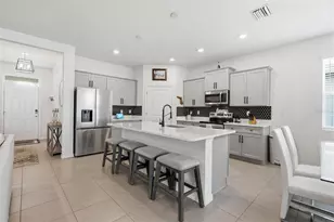 13237 Waterleaf Garden Cir, Riverview, FL 33579 - Photo 9