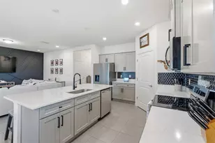 13237 Waterleaf Garden Cir, Riverview, FL 33579 - Photo 11