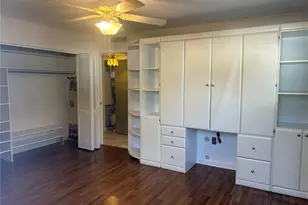 445 32nd Ave N, Saint Petersburg, FL 33704 - Photo 9