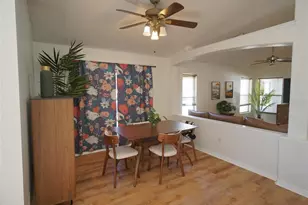 6921 Jamestown Manor Dr, Riverview, FL 33578 - Photo 9