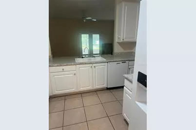 8509 Alexandra Arbor Lane, Tampa, FL 33637 - Photo 3