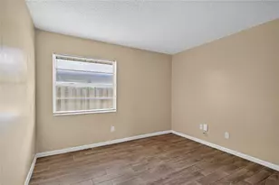 8407 N 10th St, Tampa, FL 33604 - Photo 11