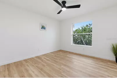 7520 20th Street N, Saint Petersburg, FL 33702 - Photo 25