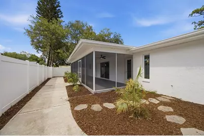 7520 20th Street N, Saint Petersburg, FL 33702 - Photo 37