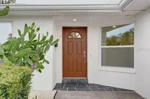 7520 20th St N, Saint Petersburg, FL 33702 - Photo 5