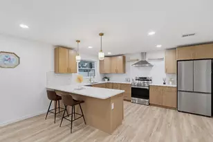 7520 20th St N, Saint Petersburg, FL 33702 - Photo 13