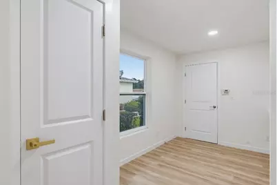 7520 20th Street N, Saint Petersburg, FL 33702 - Photo 41