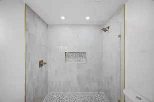 7520 20th St N, Saint Petersburg, FL 33702 - Photo 23