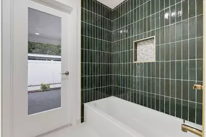 7520 20th Street N, Saint Petersburg, FL 33702 - Photo 23