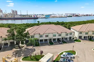 1027 Normandy Trace Rd, Tampa, FL 33602 - Photo 27