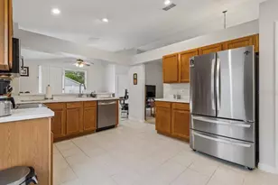 3814 Judson Dr, Land O Lakes, FL 34638 - Photo 3